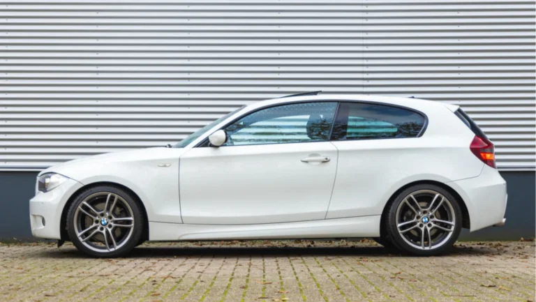 BMW201-serie20130i203-deurs20-20M-Sport207_0.jpeg