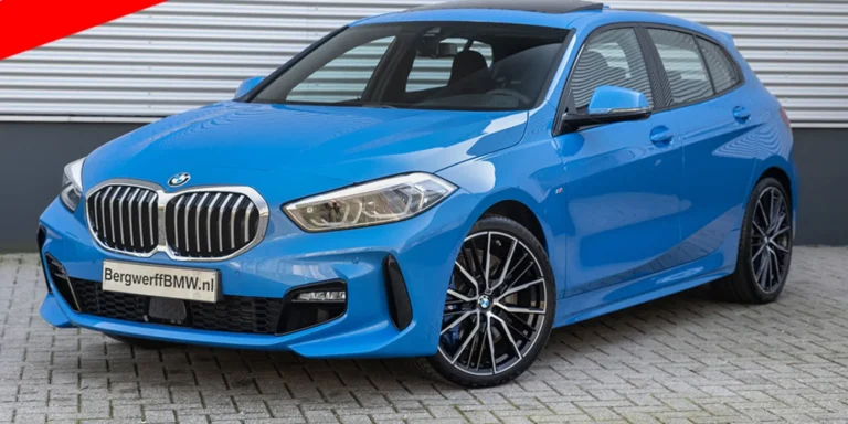 BMW20118i20M20Sport20Misano20Blauw20Metallic20Stof20Trigon20Alcantara20Schwarz20F40201.jpg-1