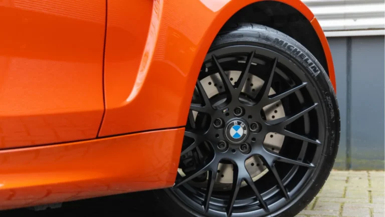 BMW201M20Coupe20E8220Valencia20Orange20Metallic20Leder20Boston20Schwarz20met20oranje20contrasterend20stiksel202011204.jpg