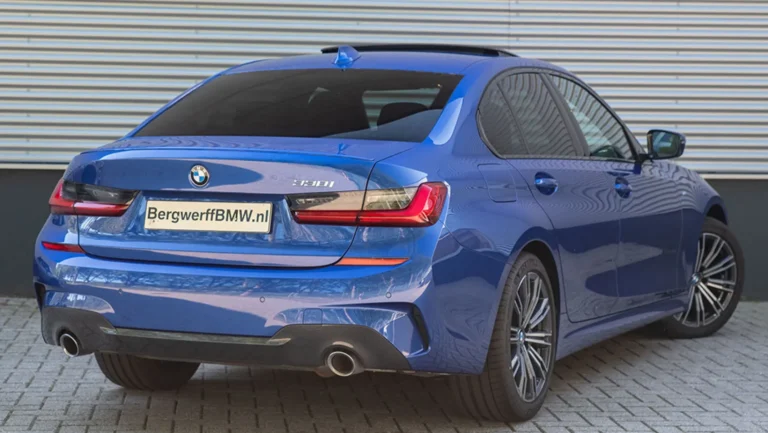 BMW20330i20M-Sport20Portimao20Blau20G2020Bergwerff202.jpg