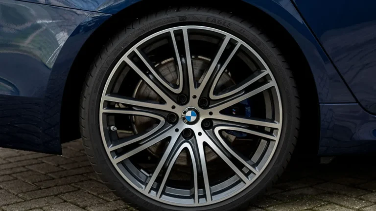 BMW20540i20Touring20xDrive20G3120Mediterran20Blauw20Elfenbeinwei20Bergwerff209.jpg
