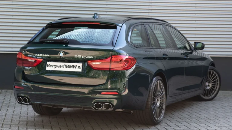 BMW20ALPINA20B520Touring20Bi-Turbo20iDrive20720High20Performance20Brakes20Alpinagruen20II20Metallic20BMW20Individual20Volleder20Rauchweiss20G3120Bergwerff202.jpg