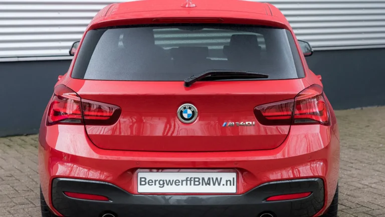 BMW20M140i20Shadow20Edition20Melbourne20Rot20Harman20Kardon20F2020Bergwerff206.jpg