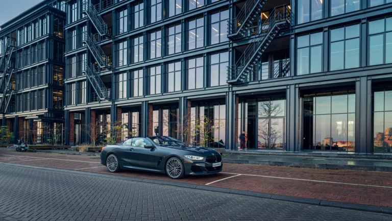 BMW20M850i20Cabrio20G1420BMW20Individual20uitgebreid20lederen20bekleding20Merino20Elfenbeinweiss20Dravitgrau20metallic2028129.jpg-1