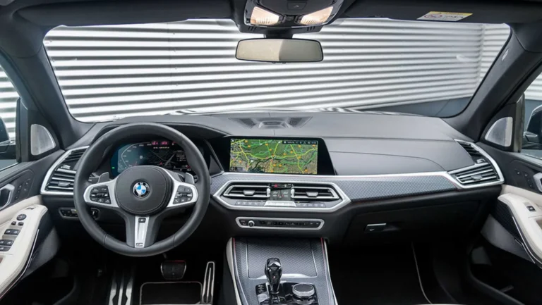 BMW20X520M50d20High20Executive204.jpg