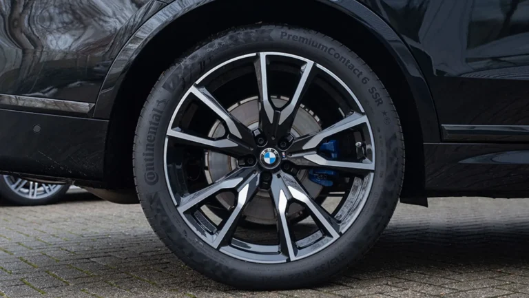 BMW20X720xDrive30d20M20Sport20BMW20Individual20uitgebreid20lederen20bekleding20Merino20Schwarz20SUV206.jpg