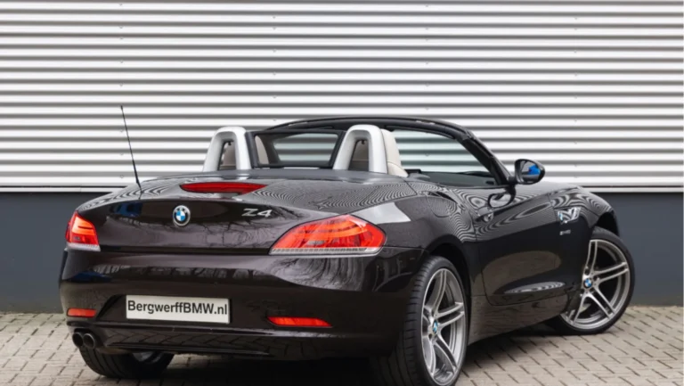 BMW20Z420Roadster20Cabrio20E8920Sparkling20Brown20Pearl20Metallic20Exclusivleder20Nappa20uitgebreid20Elfenbeinweiss20Schwarz202.jpg