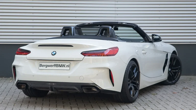 BMW20Z420Roadster20M40i20High20Executive20Alpinweiss20G2920Bergwerff202.jpg