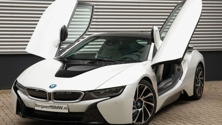 BMW20i8201.520Kristallweiss20Spheric20Carumgra20I1220Bergwerff205.jpg