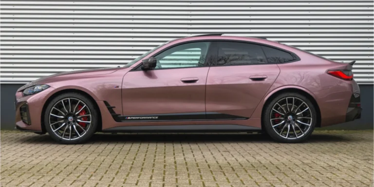 BMWC2A0i4C2A0M5020Individual20Special20Request20Velvet20Orchid20M-Performance20Parts20G26203.jpg-1