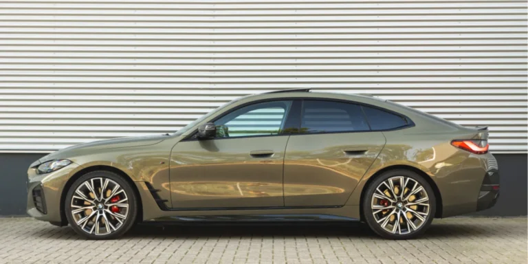 BMWC2A0i4C2A0M5020M-Sport20Pro20Individual20Messing20Metallic20G26203.jpg-1