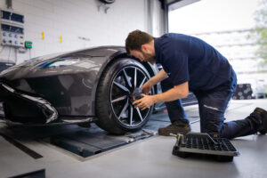 Kallenhard BMW und MINI Service