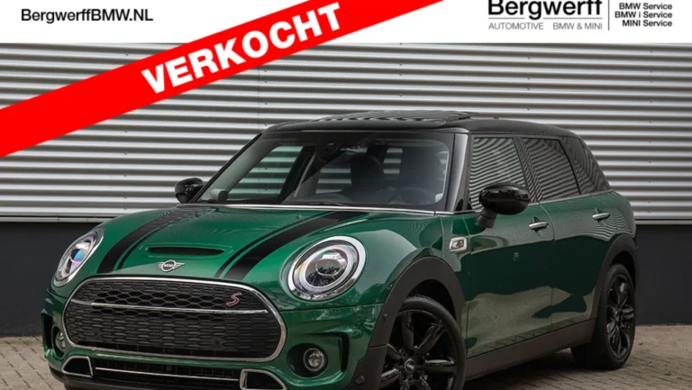 MINI20Clubman20Cooper20S202.020F5420Britisch20Racing20Green20Black20Pearl20Carbon20Black20Bergwerff201_0.jpg