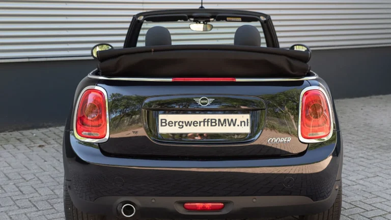 MINI20Cooper20Cabrio201.520Pepper20Midnight20Black20F5720Bergwerff207.jpg